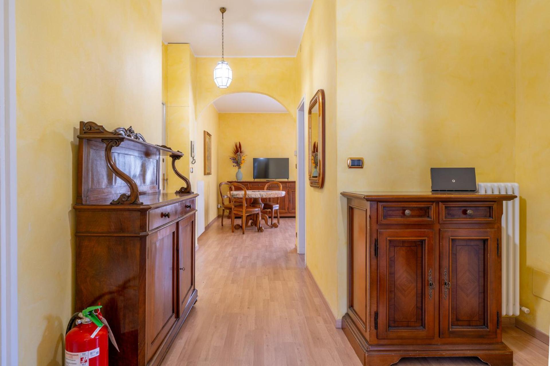 Spacious Apartment At Como Lake Mandello del Lario Bagian luar foto